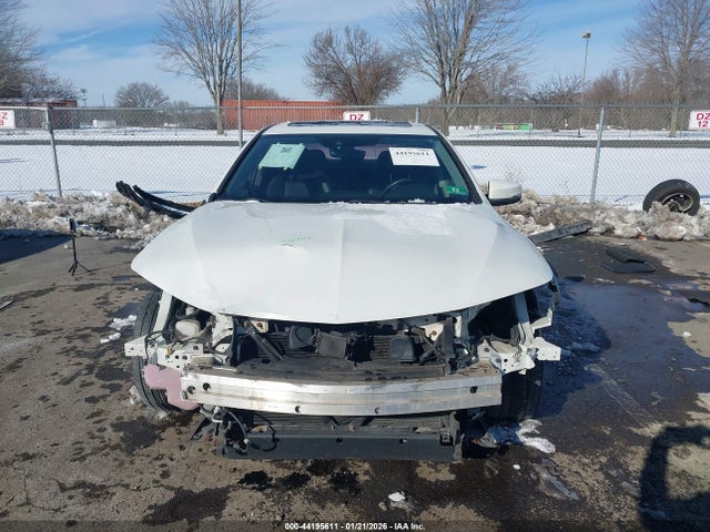 44195611 :رقم المزاد ، 19UUB1F38JA007827 vin ، 2018 Acura Tlx مزاد بيع