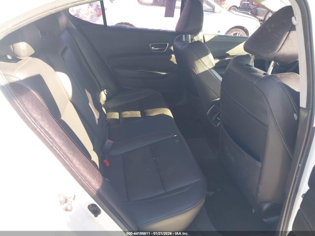 44195611 :رقم المزاد ، 19UUB1F38JA007827 vin ، 2018 Acura Tlx مزاد بيع