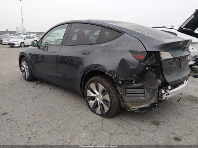 Продажа на аукционе авто 2022 Tesla Model Y Long Range Dual Motor All-wheel Drive, vin: 7SAYGDEE1NF558865, номер лота: 44195618