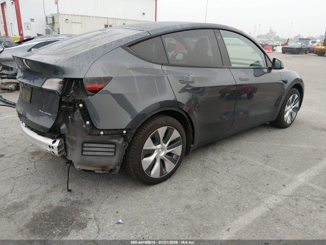 Продажа на аукционе авто 2022 Tesla Model Y Long Range Dual Motor All-wheel Drive, vin: 7SAYGDEE1NF558865, номер лота: 44195618