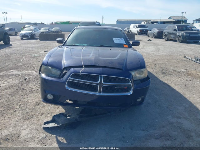 2013 Dodge Charger R/t მანქანა იყიდება აუქციონზე, vin: 2C3CDXCT9DH680146, აუქციონის ნომერი: 44195640