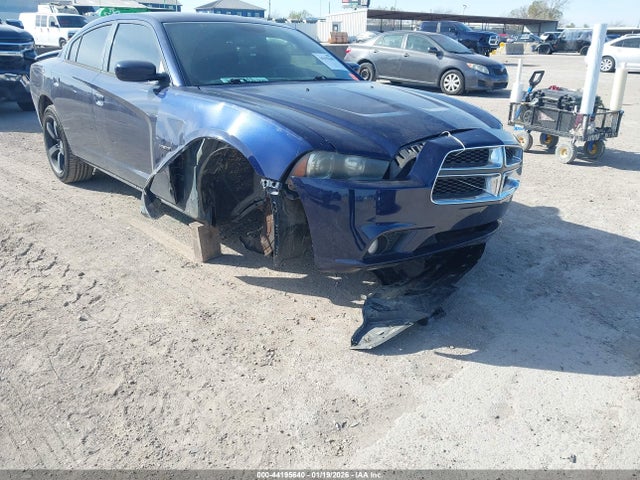2013 Dodge Charger R/t მანქანა იყიდება აუქციონზე, vin: 2C3CDXCT9DH680146, აუქციონის ნომერი: 44195640