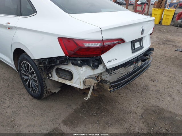 44195644 :رقم المزاد ، 3VWC57BU8MM080221 vin ، 2021 Volkswagen Jetta 1.4t R-line/1.4t S/1.4t Se مزاد بيع