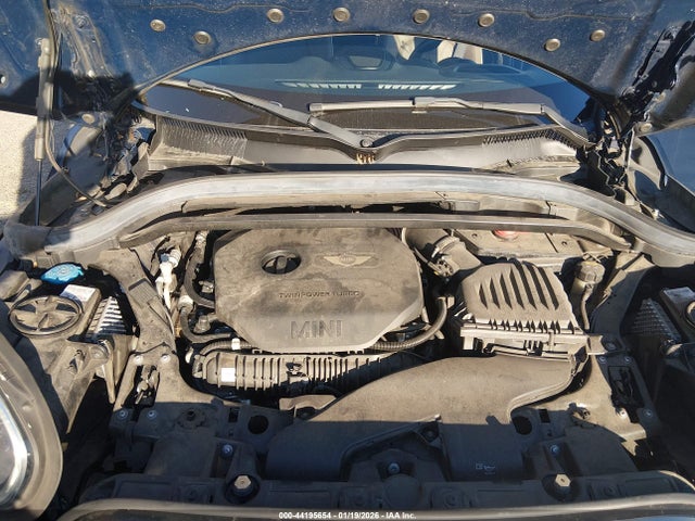 2019 MINI COUNTRYMAN WMZYT3C51K3E96790 Photo 9