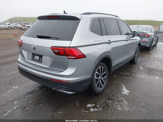 3VV3B7AX1MM072258 Volkswagen Tiguan 2.0t Se/2.0t Se R-line Black/2.0t Sel