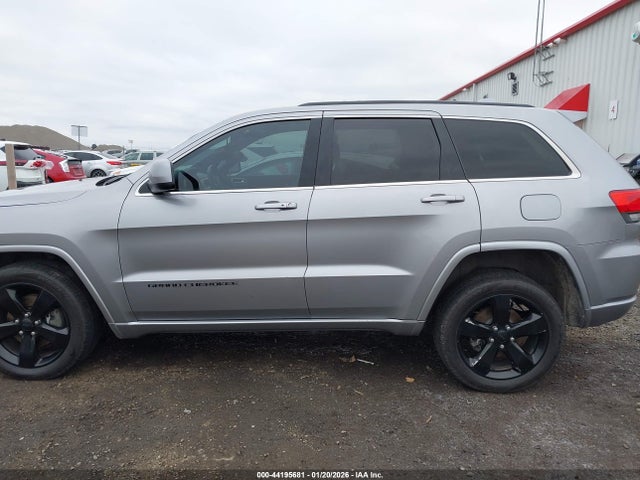 Jeep Grand Cherokee Altitude 2015 1C4RJFAG6FC697703 Image 14