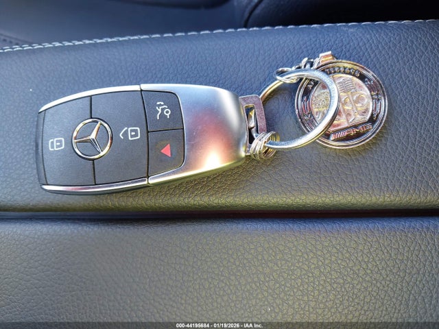 W1N9M0CB3RN108906 Mercedes-Benz Eqb 250 Suv