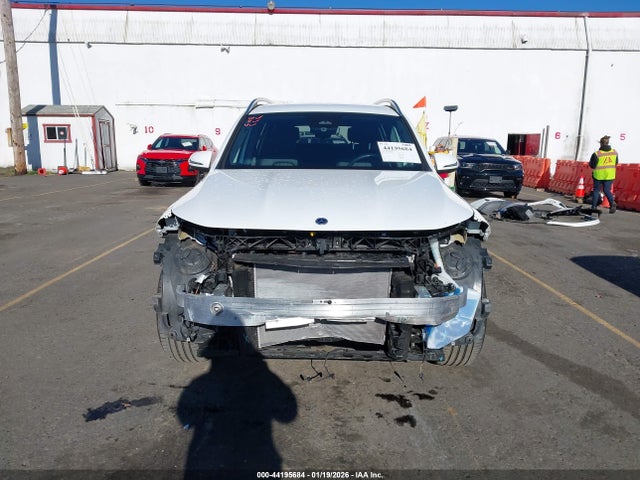 W1N9M0CB3RN108906 Mercedes-Benz Eqb 250 Suv