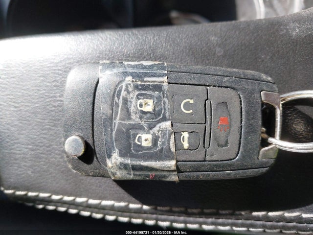 44195731 :رقم المزاد ، 2G4GV5GV5D9220983 vin ، 2013 Buick Regal Gs مزاد بيع