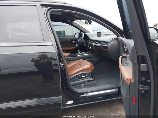 2018 AUDI Q7 WA1VAAF75JD004594 Photo 4