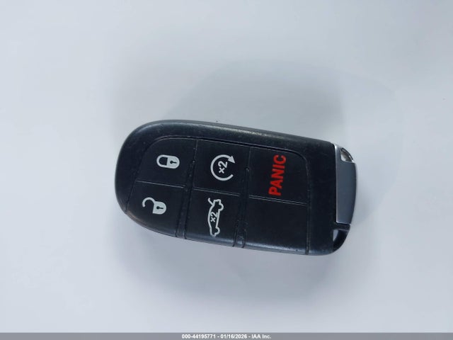 2C3CDXBG0JH303530 Dodge Charger Sxt Rwd