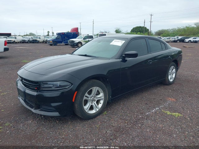 2C3CDXBG0JH303530 Dodge Charger Sxt Rwd