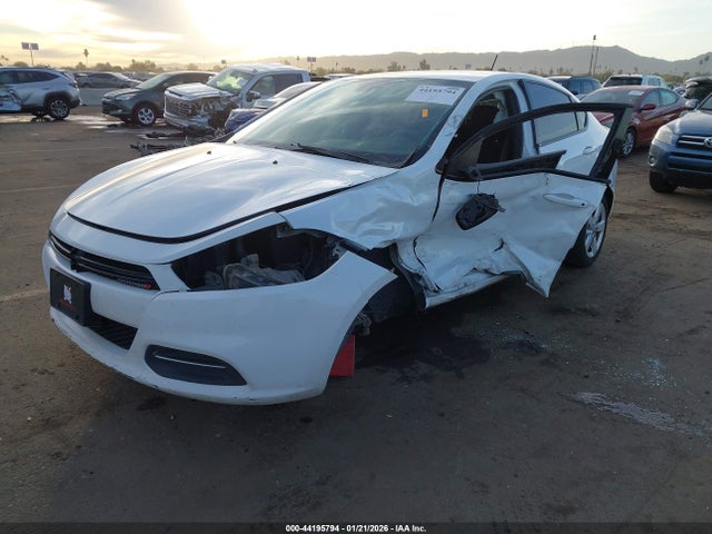 Dodge DART SXT 2015 1C3CDFBB1FD314894 Image 2