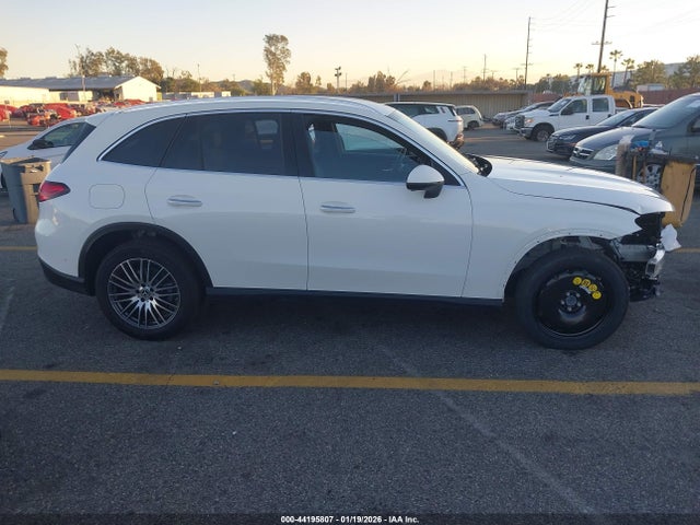 W1NKM4GB4PU020999 Mercedes-Benz Glc 300 Suv
