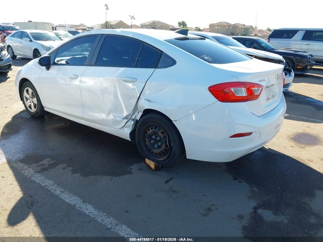1G1BC5SM1H7135934 Chevrolet Cruze Ls Auto