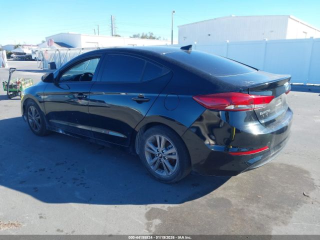2018 HYUNDAI ELANTRA 5NPD84LF9JH357876 Photo 2