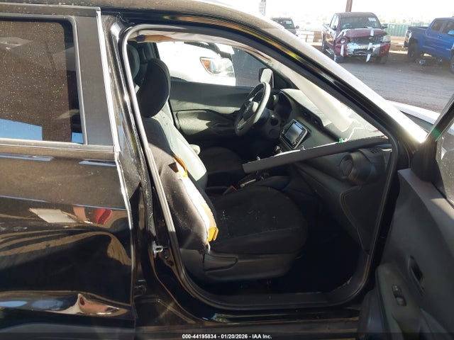 3N1CP5CUXJL540967 Nissan KICKS S
