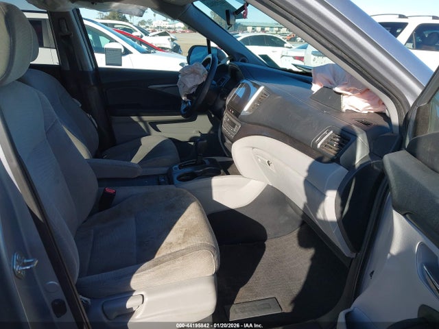 Auction sale of the 2018 Honda Pilot Ex, vin: 5FNYF5H31JB021407, lot number: 44195842