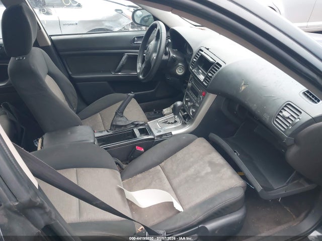 2005 Subaru Legacy 2.5i მანქანა იყიდება აუქციონზე, vin: 4S3BL616457207592, აუქციონის ნომერი: 44195850