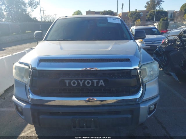 5TFEM5F15FX082699 Toyota Tundra Sr5 4.6l V8