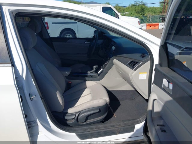 KMHE24L33HA066878 Hyundai Sonata Hybrid Se
