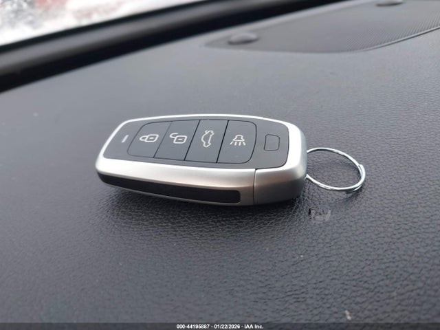 5XYPKDA50GG017217 KIA Sorento 3.3l Sxl