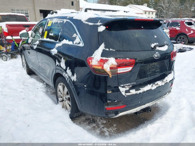 5XYPKDA50GG017217 KIA Sorento 3.3l Sxl
