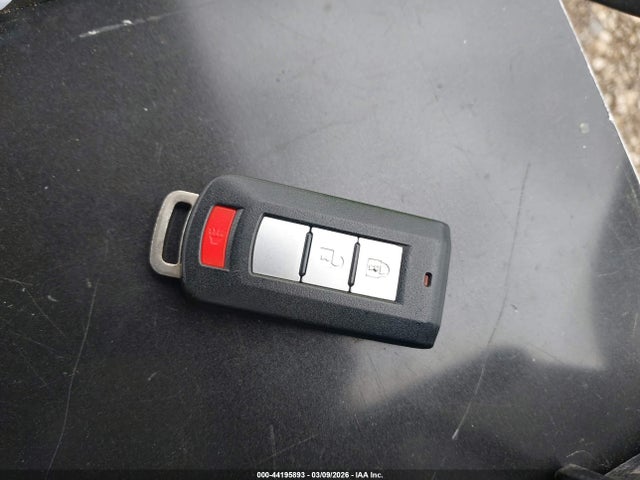 2020 MITSUBISHI OUTLANDER JA4AD3A35LZ005143 Photo 10