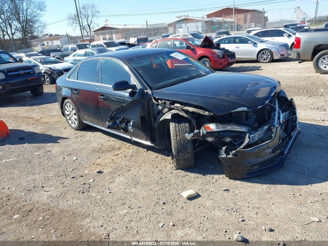 2015 AUDI A4 WAUAFAFLXFN031324 Photo 0