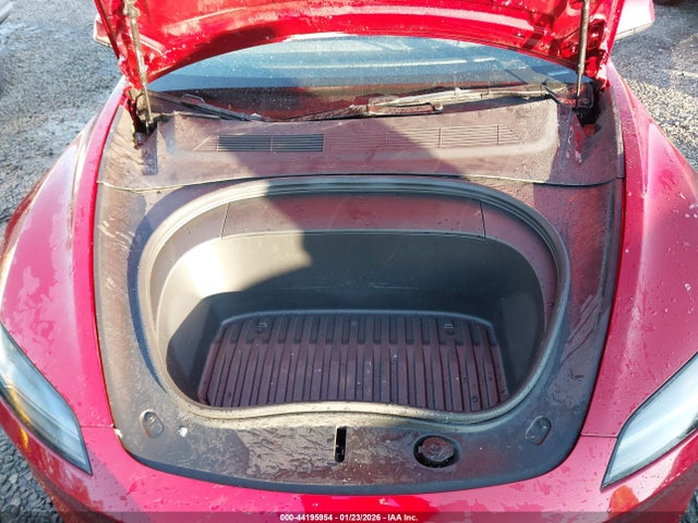 2024 TESLA MODEL 3 5YJ3E1EB0RF827073 Photo 9