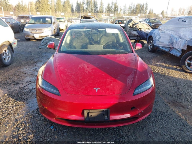 44195954 :رقم المزاد ، 5YJ3E1EB0RF827073 vin ، 2024 Tesla Model 3 Long Range Dual Motor All-wheel Drive مزاد بيع