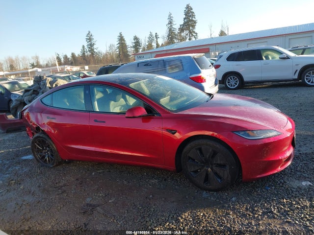 44195954 :رقم المزاد ، 5YJ3E1EB0RF827073 vin ، 2024 Tesla Model 3 Long Range Dual Motor All-wheel Drive مزاد بيع