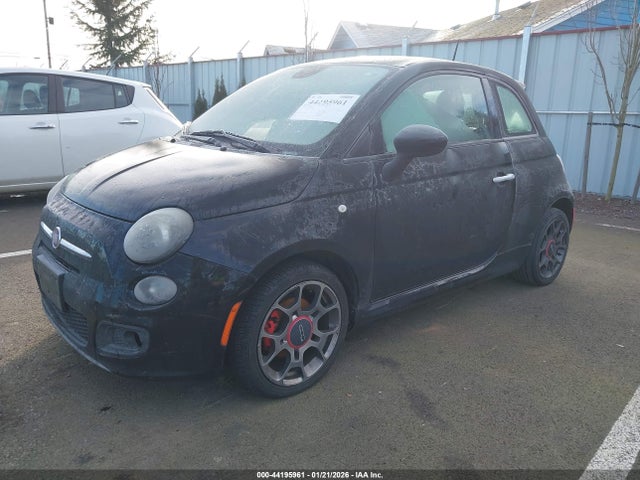 2013 FIAT 500 3C3CFFBR5DT744569 Photo 1