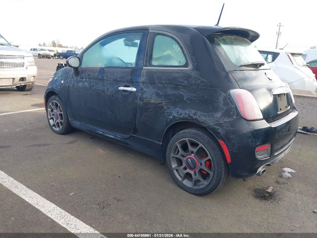 2013 FIAT 500 3C3CFFBR5DT744569 Photo 2