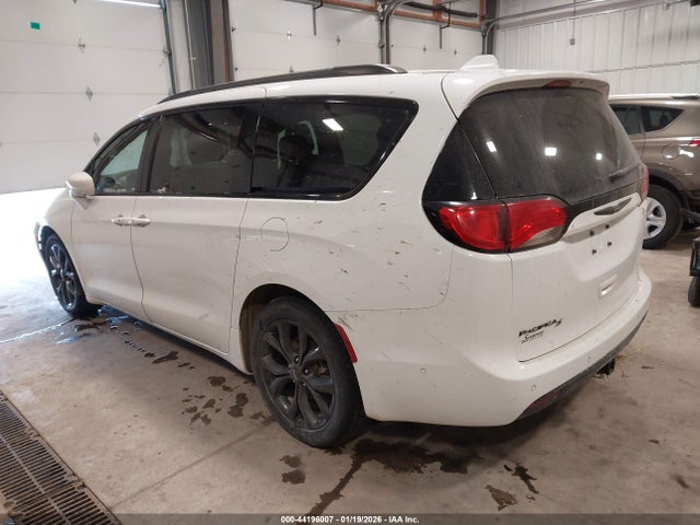 Chrysler Pacifica Touring L Plus 2018 2C4RC1EG9JR204295 Image 3