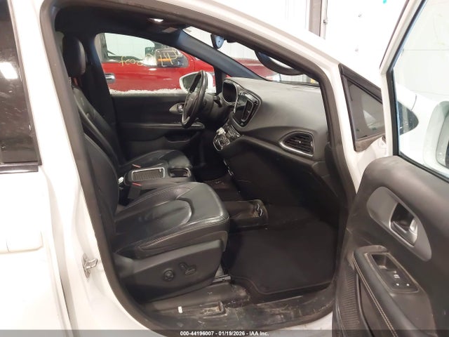 Chrysler Pacifica Touring L Plus 2018 2C4RC1EG9JR204295 Image 5