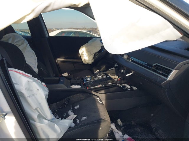 2022 MITSUBISHI OUTLANDER JA4J4TA82NZ049745 Photo 4