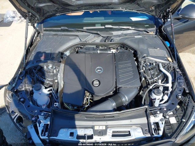 W1KAF4GB5SR291603 Mercedes-Benz C 300