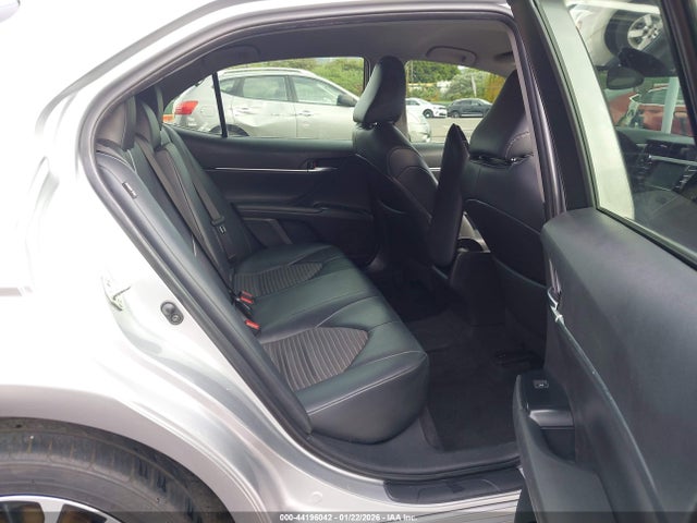 4T1B11HK9JU136778 Toyota CAMRY SE