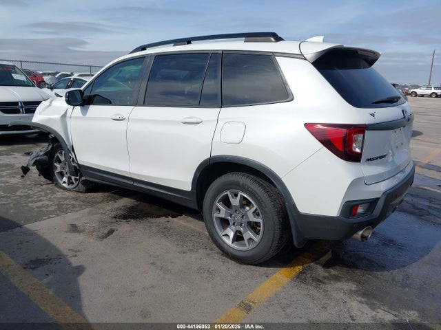5FNYF8H66NB001722 Honda Passport Awd Trailsport