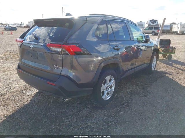 2020 TOYOTA RAV4 JTMP1RFV8LD064853 Photo 3