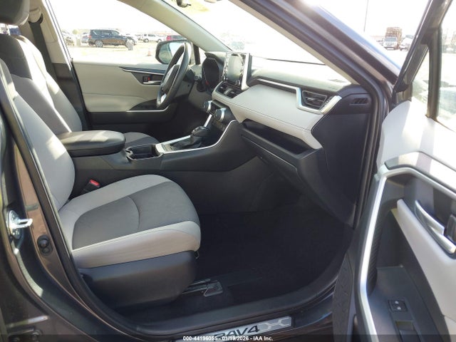 2020 TOYOTA RAV4 JTMP1RFV8LD064853 Photo 4