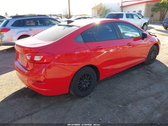 1G1BC5SM4H7186912 Chevrolet Cruze Ls Auto