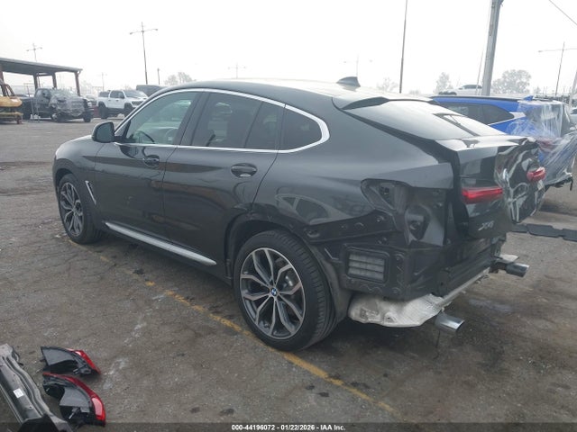 44196072 :رقم المزاد ، 5UX2V1C01L9B70283 vin ، 2020 Bmw X4 Xdrive30i مزاد بيع
