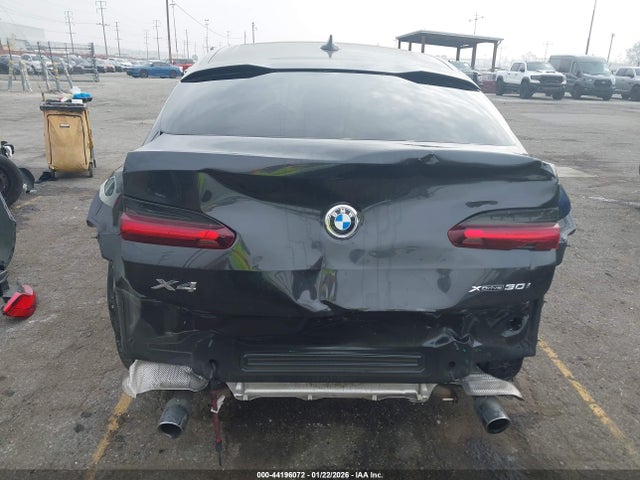 44196072 :رقم المزاد ، 5UX2V1C01L9B70283 vin ، 2020 Bmw X4 Xdrive30i مزاد بيع
