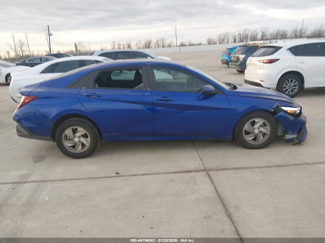 KMHLL4DG9RU687564 Hyundai ELANTRA SE