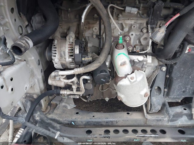 1GNEVGKW7JJ248248 Chevrolet Traverse Lt Cloth
