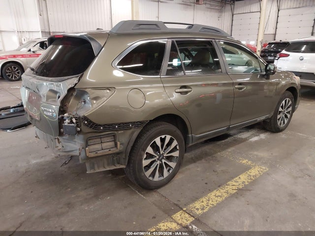 Subaru Outback 2.5i Limited 2015 4S4BSALC3F3227586 Image 4