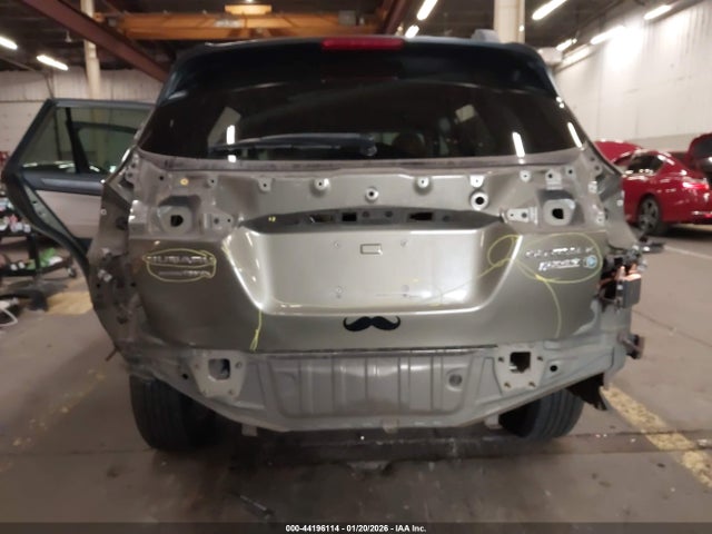 Subaru Outback 2.5i Limited 2015 4S4BSALC3F3227586 Image 6