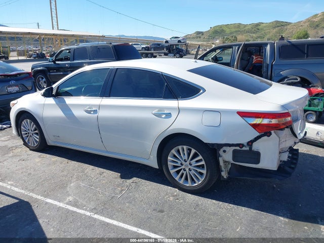 4T1BD1EB5FU038561 Toyota Avalon Hybrid Xle Premium